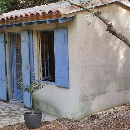Cabanon St Joseph, 2 Personnes Villa Boulbon Exterior foto